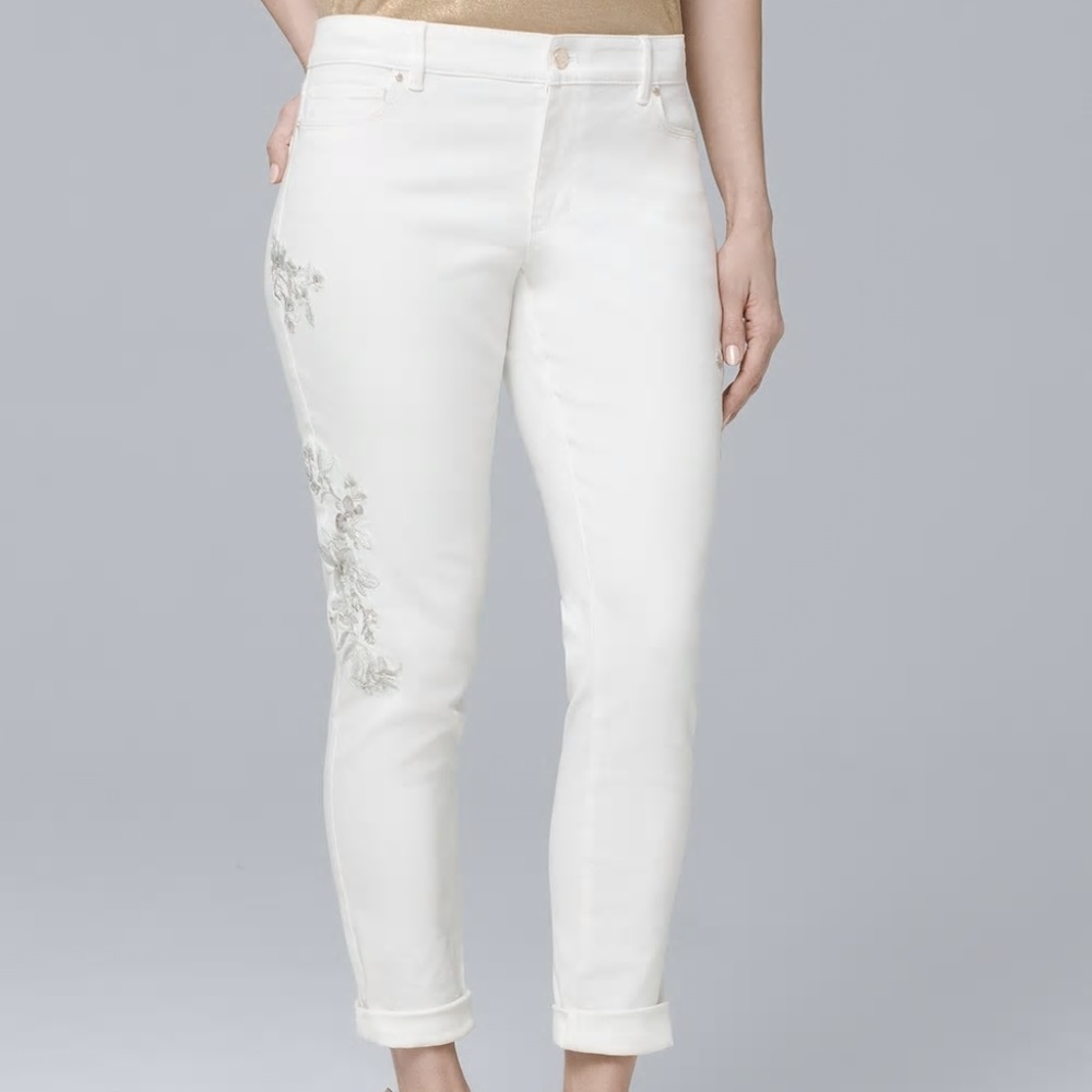 CURVY EMBROIDERED CROP SKINNY JEANS